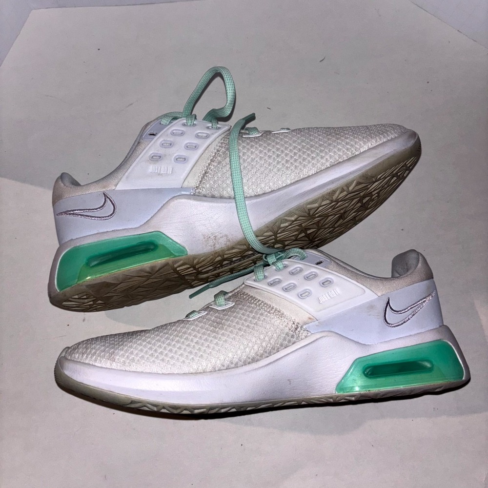 Nike Air Max Bella TR 4 CW3398-101 Women 8 Training Shoes White Athletic Sneaker - Picture 9 of 9
